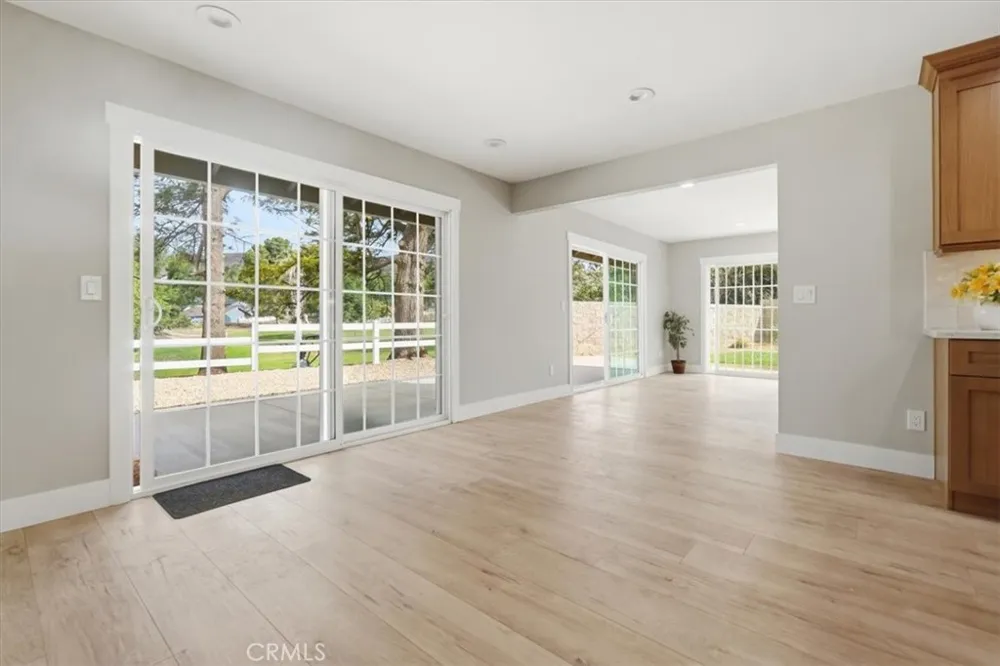 7831 Live Oak Jurupa Valley, CA 92509