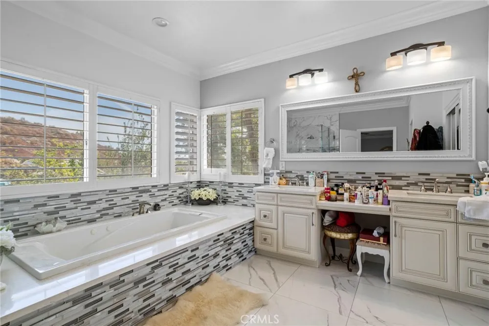 10174 Sun Valley Rancho Cucamonga, CA 91737