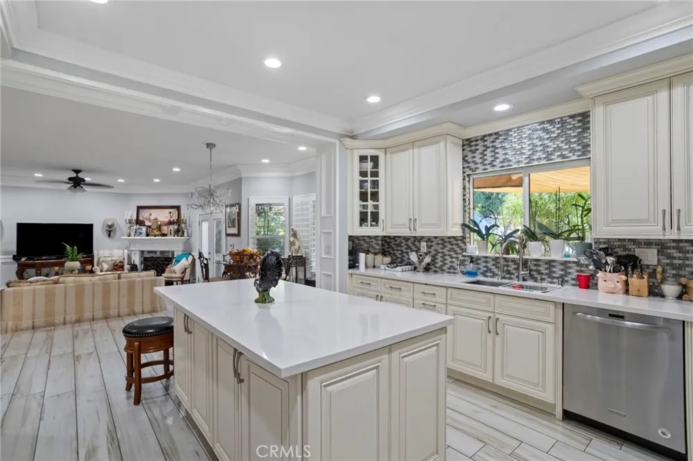 10174 Sun Valley Rancho Cucamonga, CA 91737