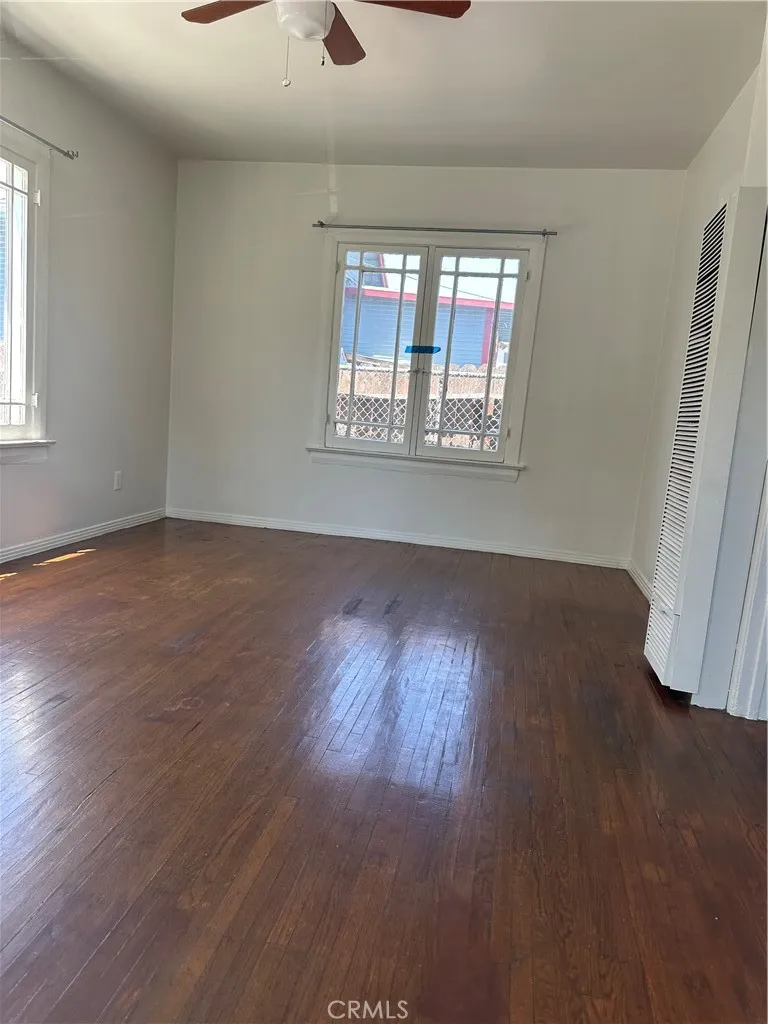 2134 Magnolia Los Angeles, CA 90007
