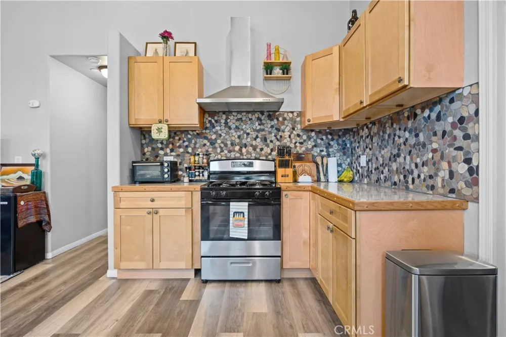 969 Hemlock Big Bear City, CA 92314
