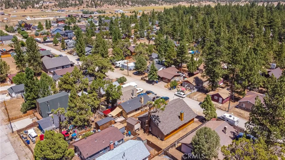 969 Hemlock Big Bear City, CA 92314