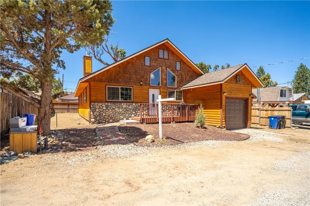 969 Hemlock Big Bear City, CA 92314