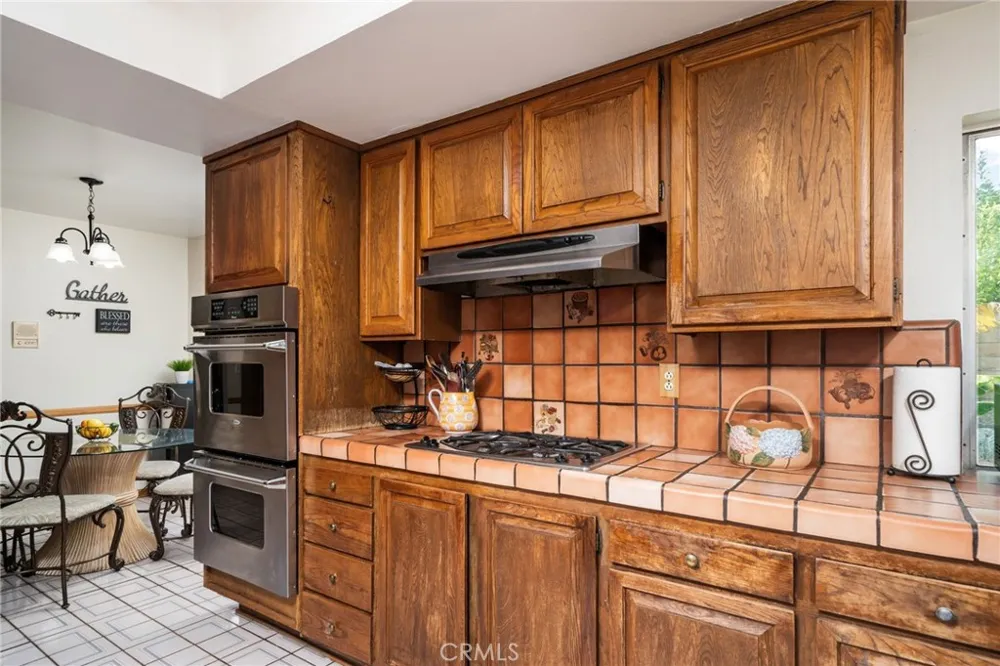 14545 Eadbrook Hacienda Heights, CA 91745