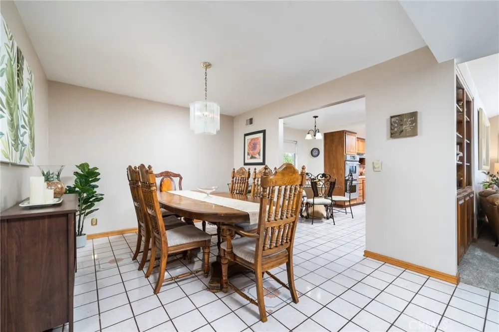 14545 Eadbrook Hacienda Heights, CA 91745