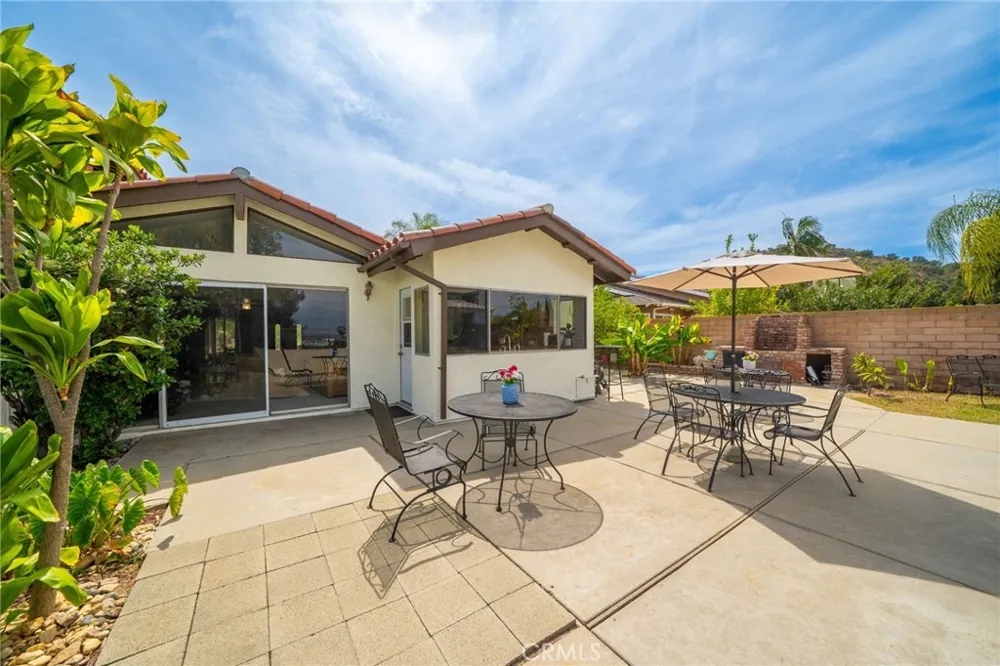 14545 Eadbrook Hacienda Heights, CA 91745