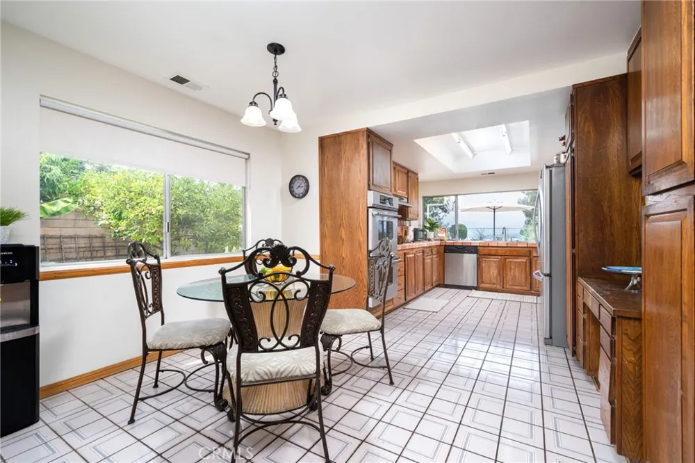 14545 Eadbrook Hacienda Heights, CA 91745