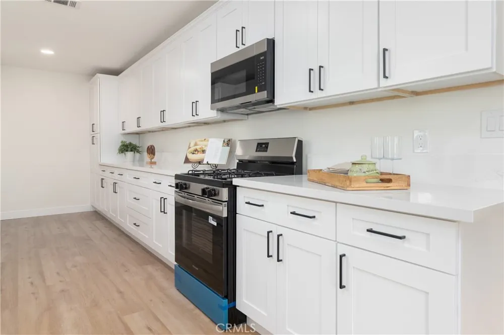 310 E Mariposa Rialto, CA 92376