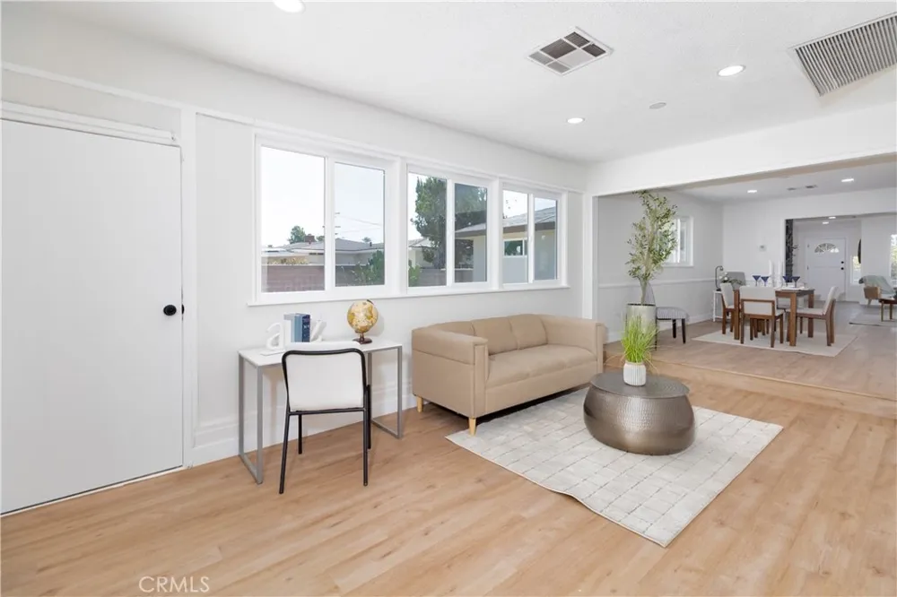 310 E Mariposa Rialto, CA 92376