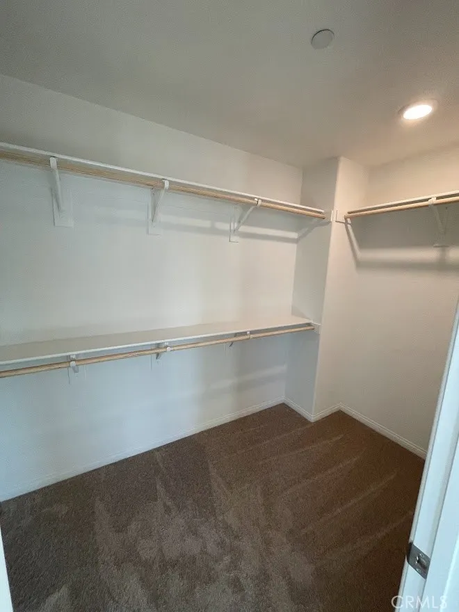 15167 Horizon Fontana, CA 92336