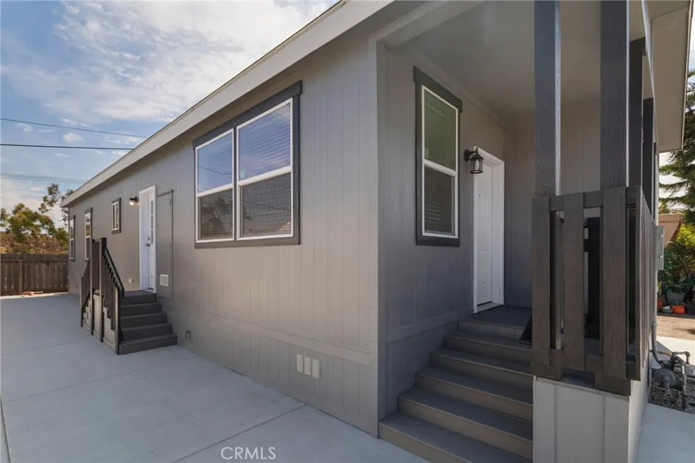 3030 Oceanside Boulevard #18 Oceanside, CA 92054