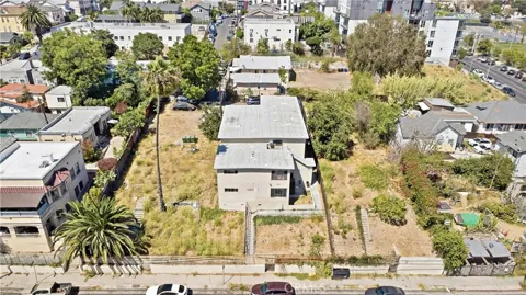 1217 W W Court