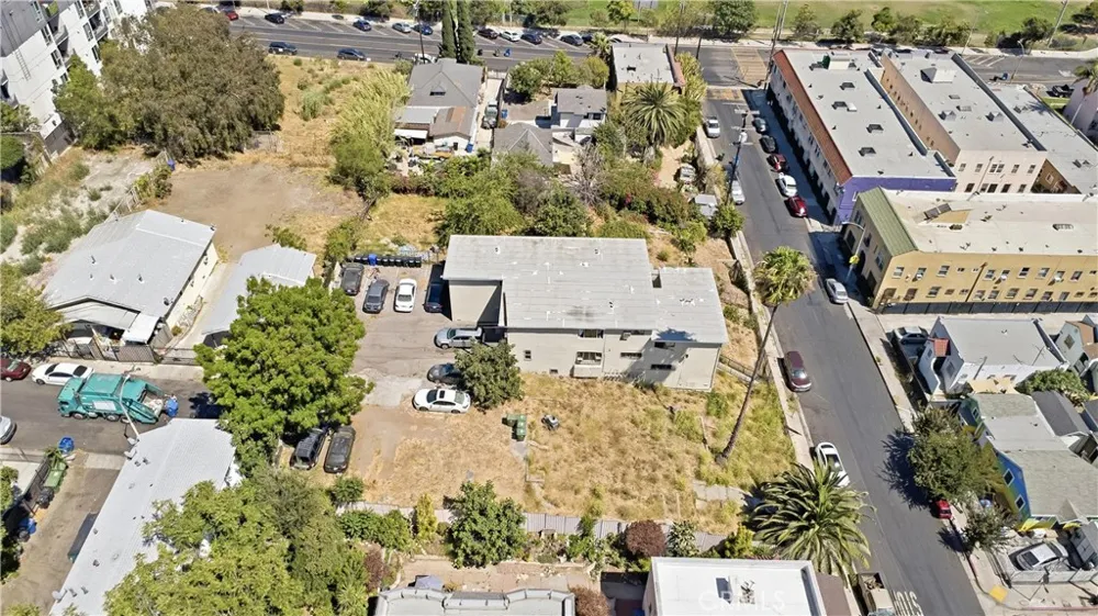 1217 W W Court Los Angeles, CA 90026