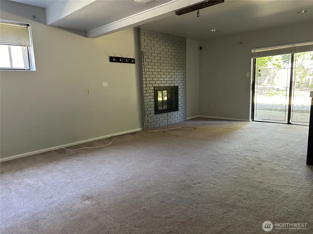 12626 SE 76th Place Newcastle, WA 98056