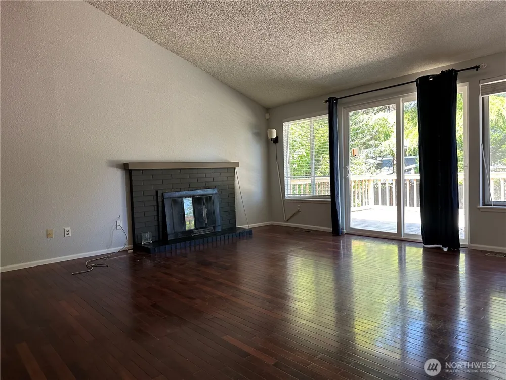 12626 SE 76th Place Newcastle, WA 98056
