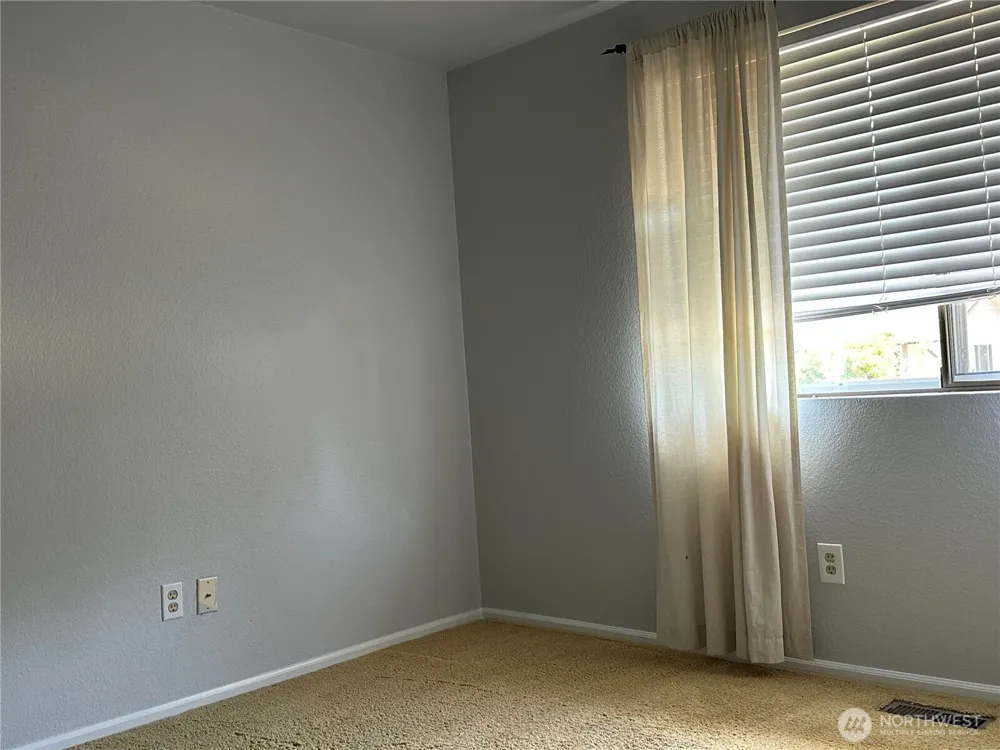 12626 SE 76th Place Newcastle, WA 98056