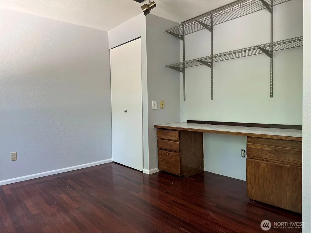 12626 SE 76th Place Newcastle, WA 98056