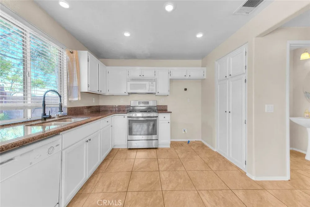 523 Towergrove Corona, CA 92879