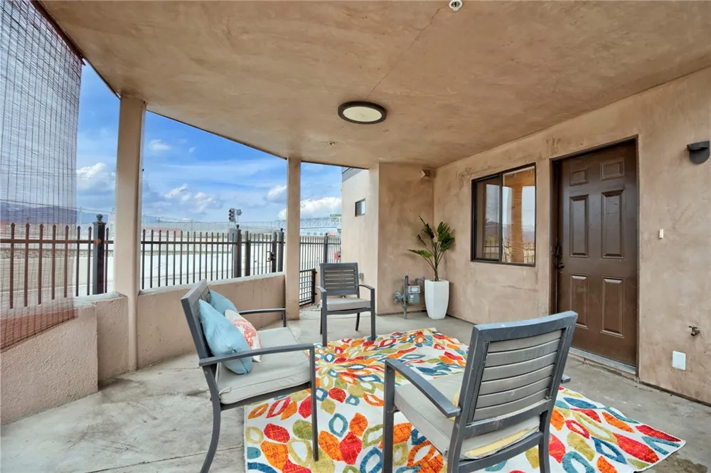 13018 Dalewood Baldwin Park, CA 91706