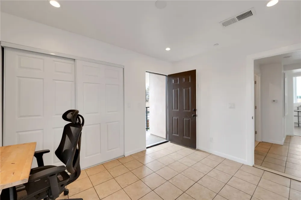 13018 Dalewood Baldwin Park, CA 91706