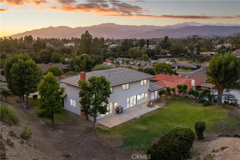 518 Rancho Los Nogales Drive Covina, CA 91724