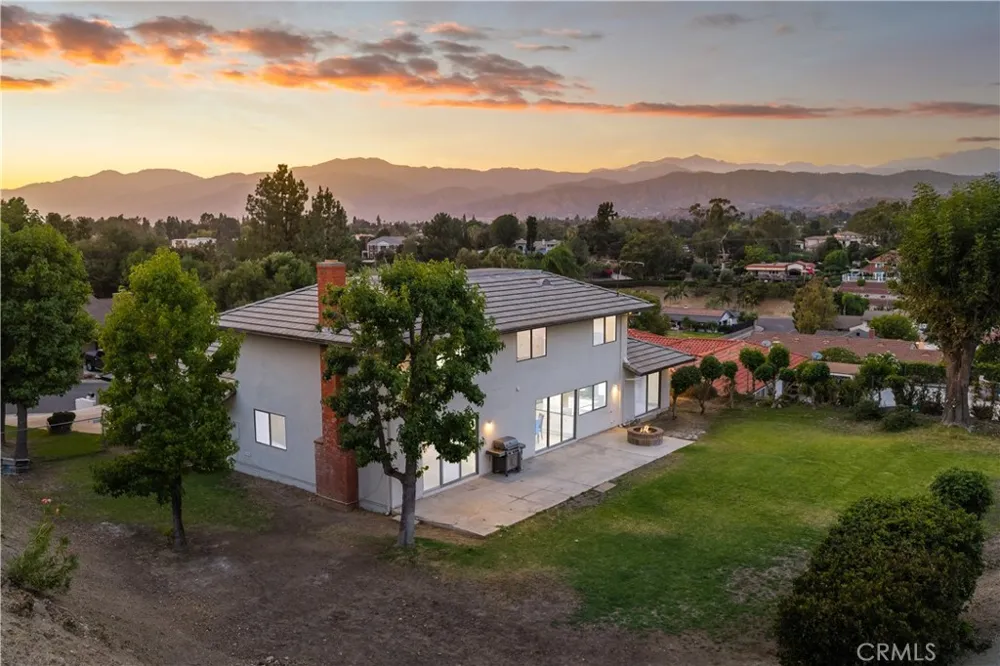 518 Rancho Los Nogales Drive Covina, CA 91724