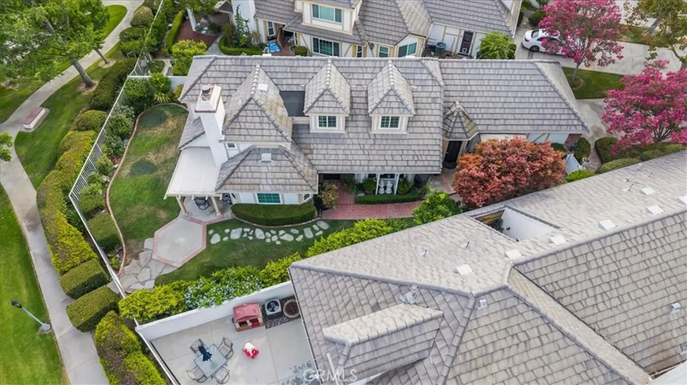 2184 Eiffel Circle Upland, CA 91784