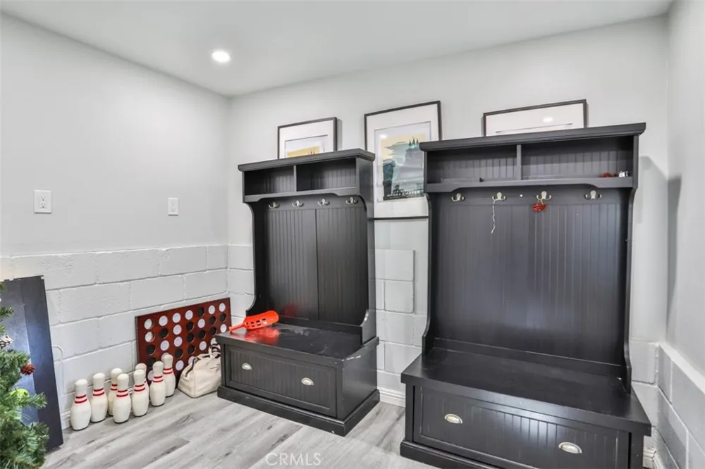 24833 Matterhorn Court Crestline, CA 92325