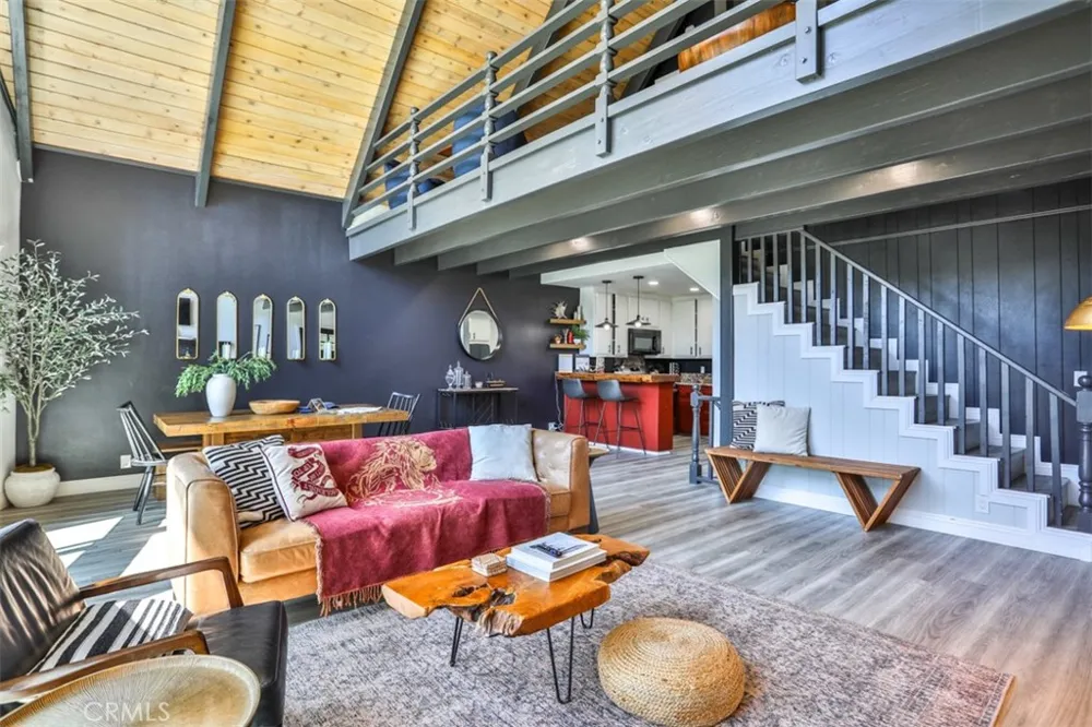 24833 Matterhorn Court Crestline, CA 92325