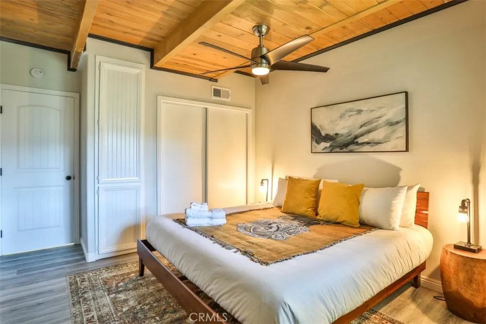 24833 Matterhorn Court Crestline, CA 92325