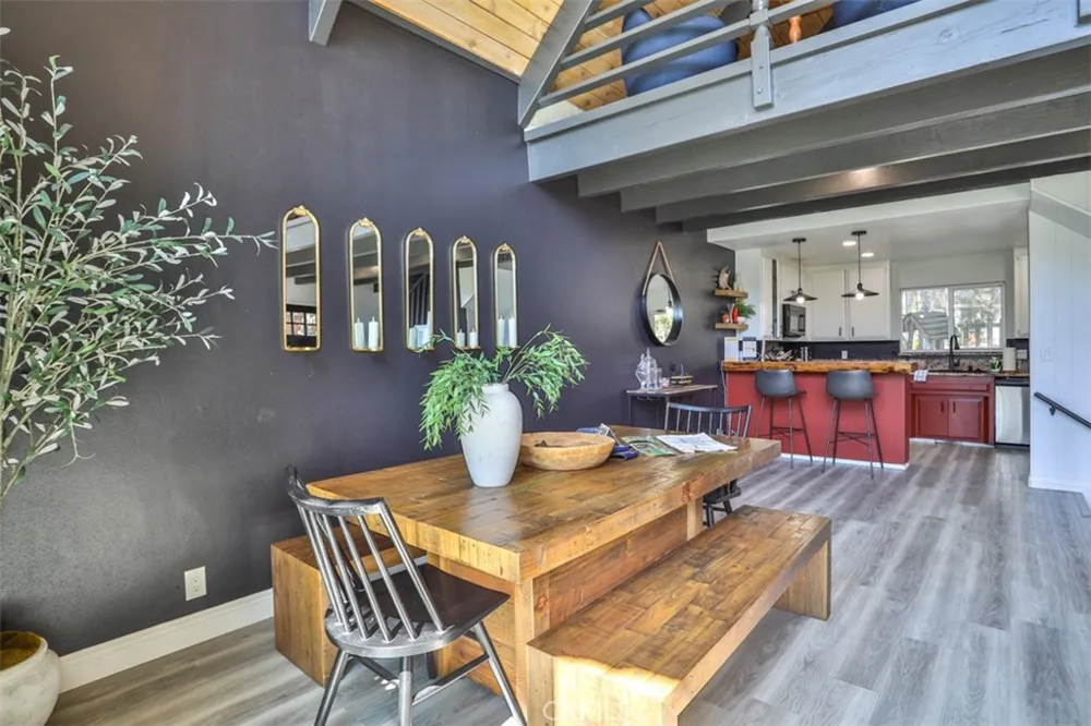 24833 Matterhorn Court Crestline, CA 92325