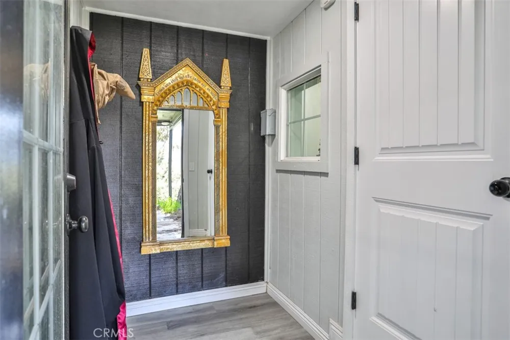 24833 Matterhorn Court Crestline, CA 92325