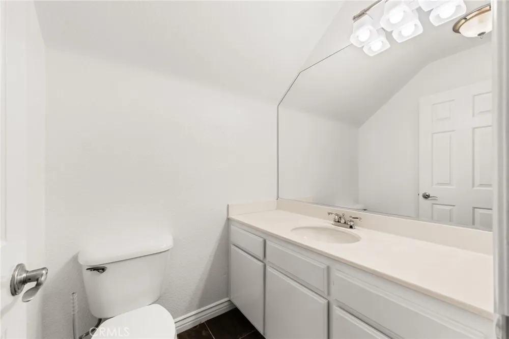 14848 Rodeo Fontana, CA 92336