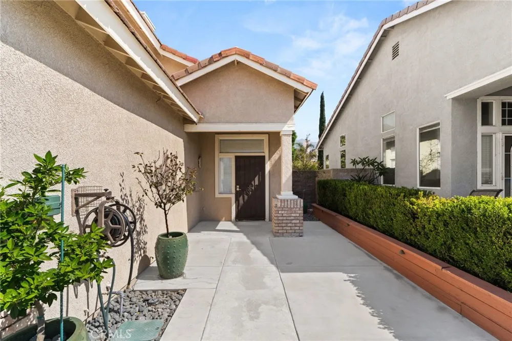 14848 Rodeo Fontana, CA 92336