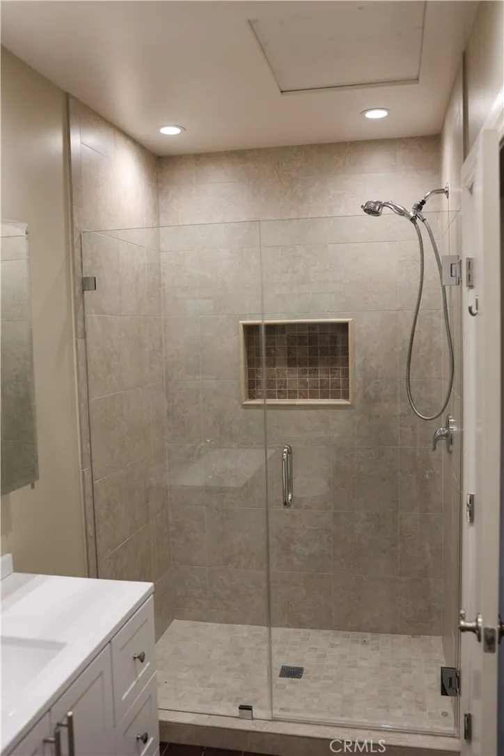838 Maryhurst Claremont, CA 91711