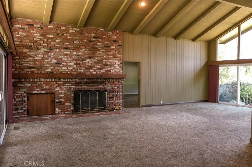 838 Maryhurst Claremont, CA 91711