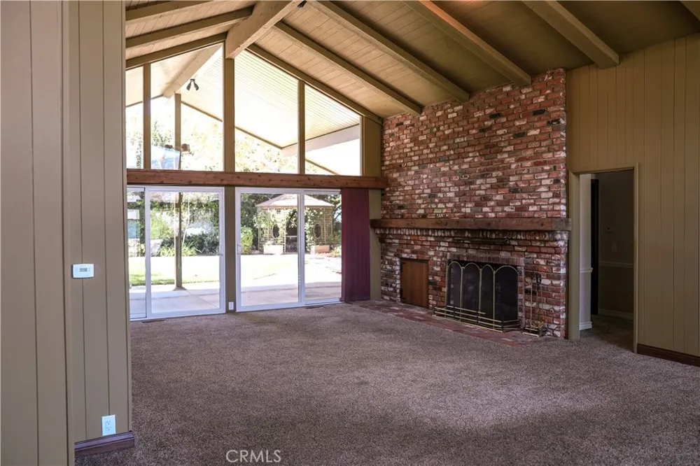 838 Maryhurst Claremont, CA 91711