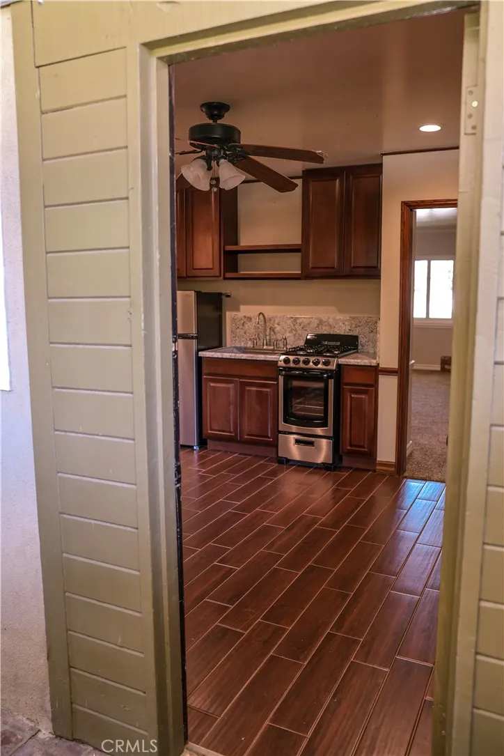 838 Maryhurst Claremont, CA 91711