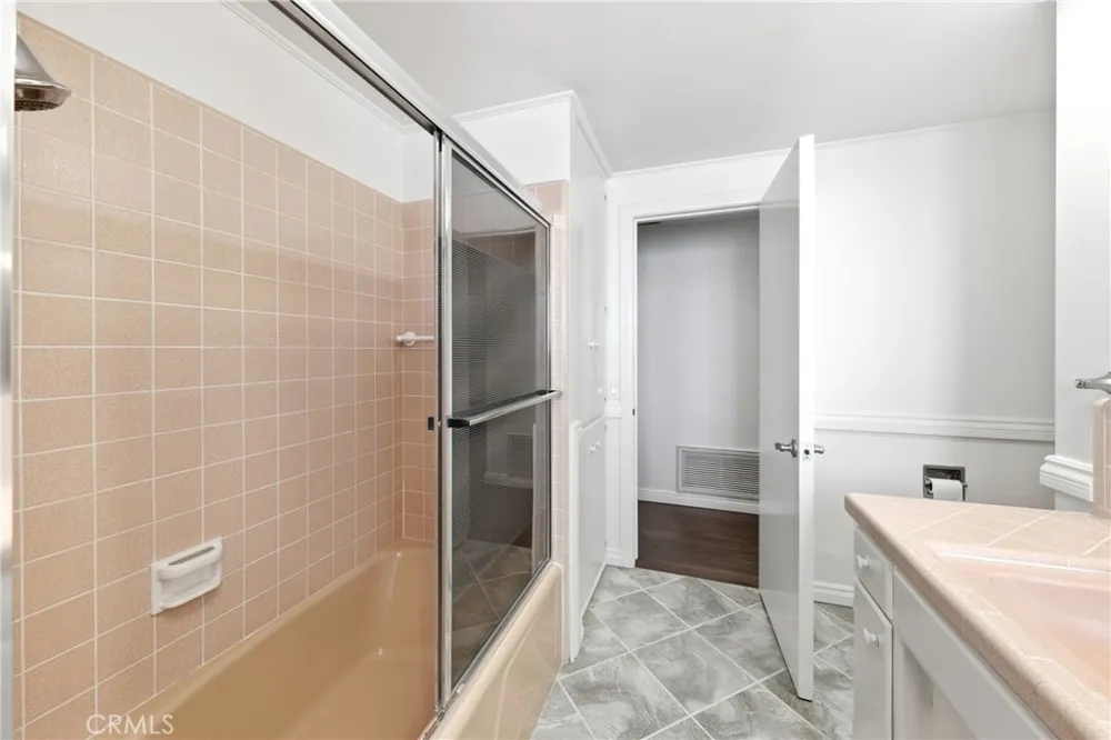 838 Maryhurst Claremont, CA 91711