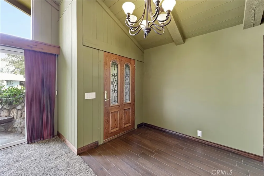 838 Maryhurst Claremont, CA 91711