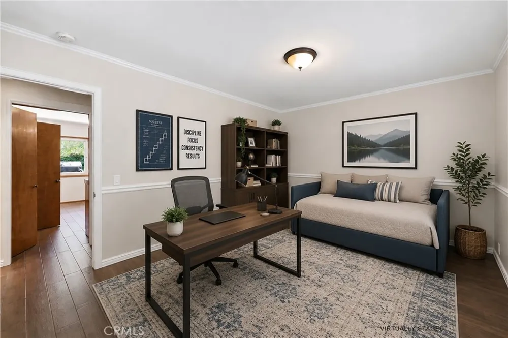 838 Maryhurst Claremont, CA 91711