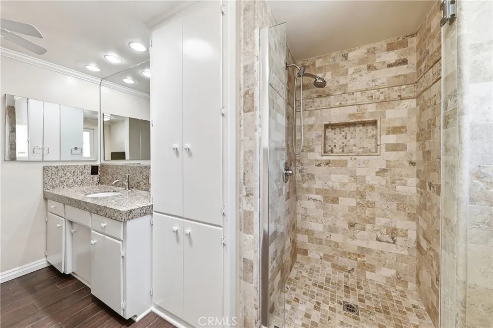 838 Maryhurst Claremont, CA 91711