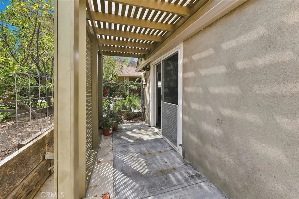 838 Maryhurst Claremont, CA 91711