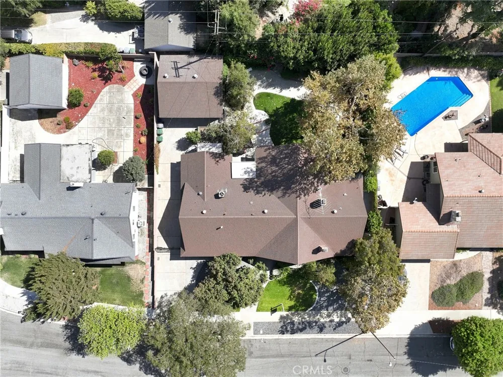 838 Maryhurst Claremont, CA 91711