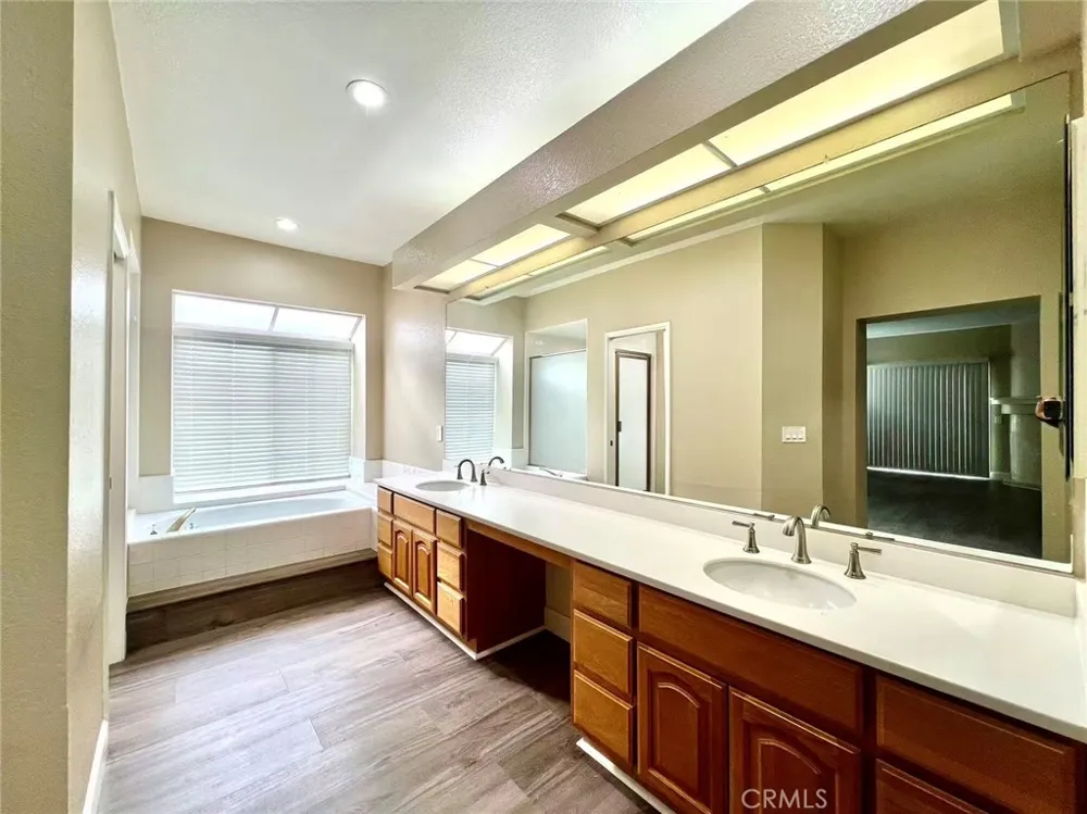 21747 Buckskin Walnut, CA 91789