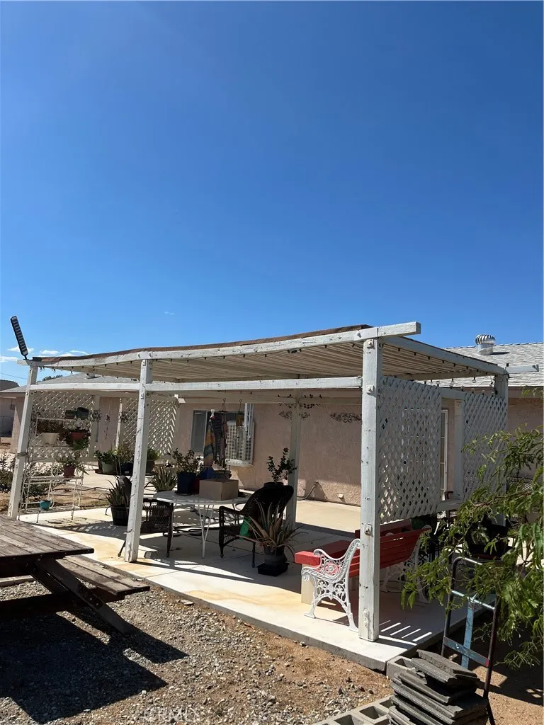 15893 Arbury Hesperia, CA 92345