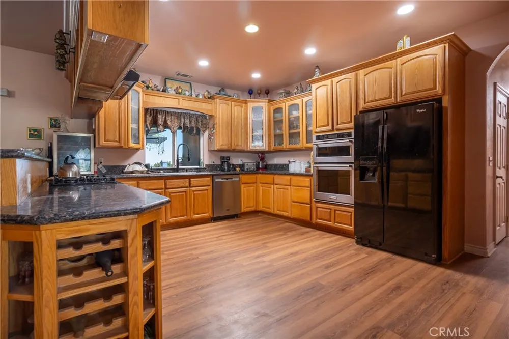 1220 Smoke Tree Pinon Hills, CA 92372