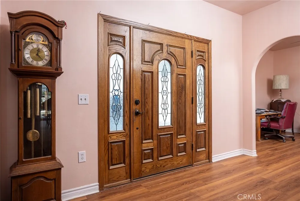 1220 Smoke Tree Pinon Hills, CA 92372