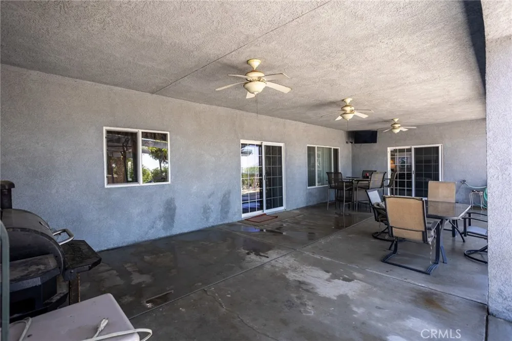 1220 Smoke Tree Pinon Hills, CA 92372