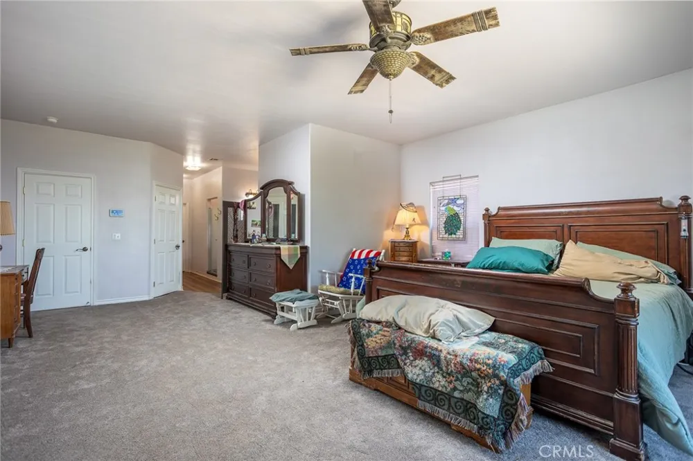 1220 Smoke Tree Pinon Hills, CA 92372